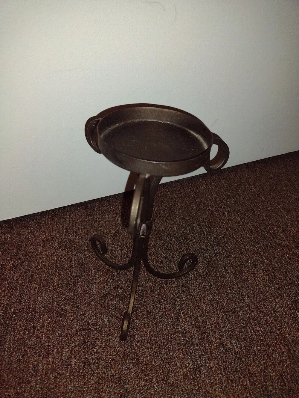 Metal Candle Holder
